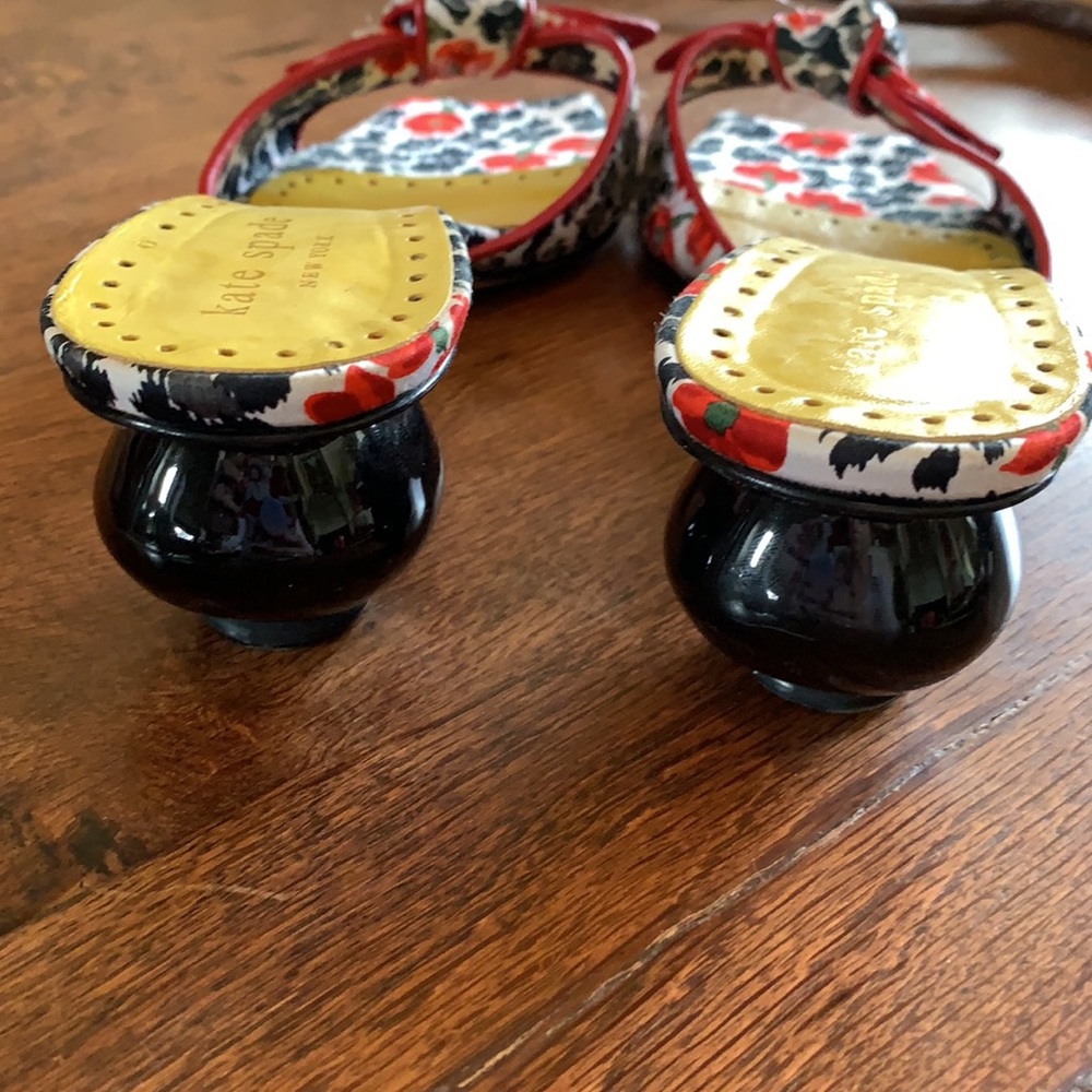 Kate Spade Sequined Bow Slide Ons with Funky Heels - Picture 4 of 7